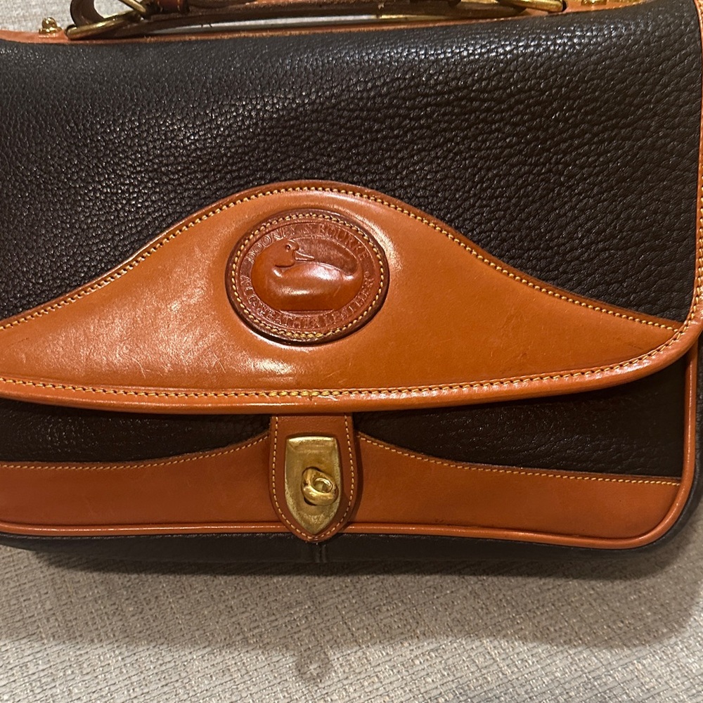 Vintage Black and Brown Leather Shoulder Bag - Picture 2 of 11